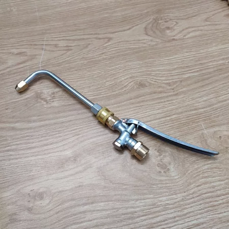 Cần xịt tay bóp cong 90 độ, dài 15cm, chân ren 22mm