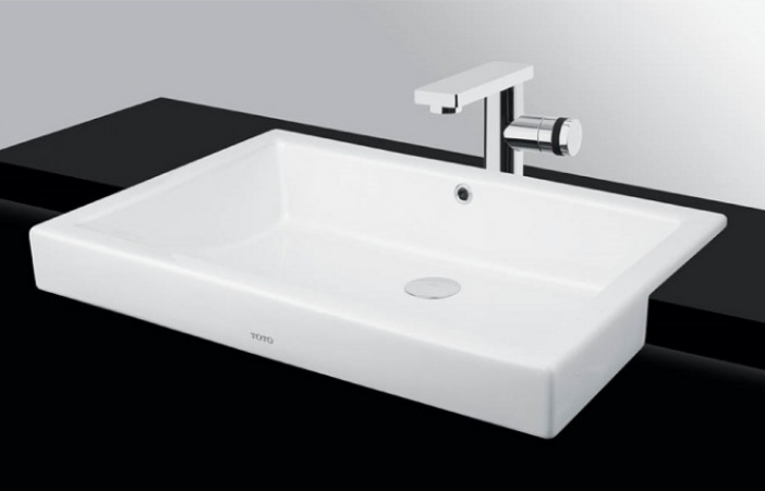 Chậu Lavabo TOTO LW646 Bán Âm, Sứ Chống Bám Bẩn Hiện Đại