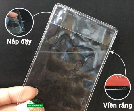 Túi nhựa dẻo PVC bảo vệ thẻ giữ xe 8.5×5.4cm