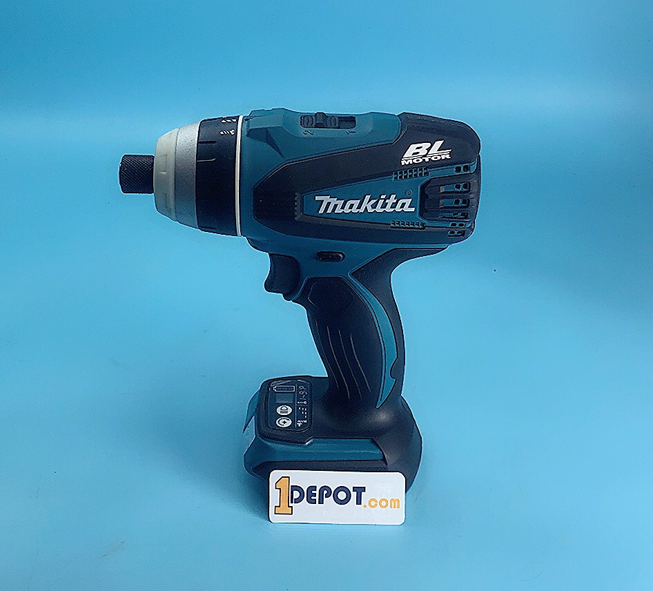 Máy vặn vít 4 chức năng Makita DTP141Z